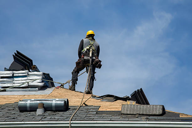 Professional Roofing technician working in Montevallo, AL